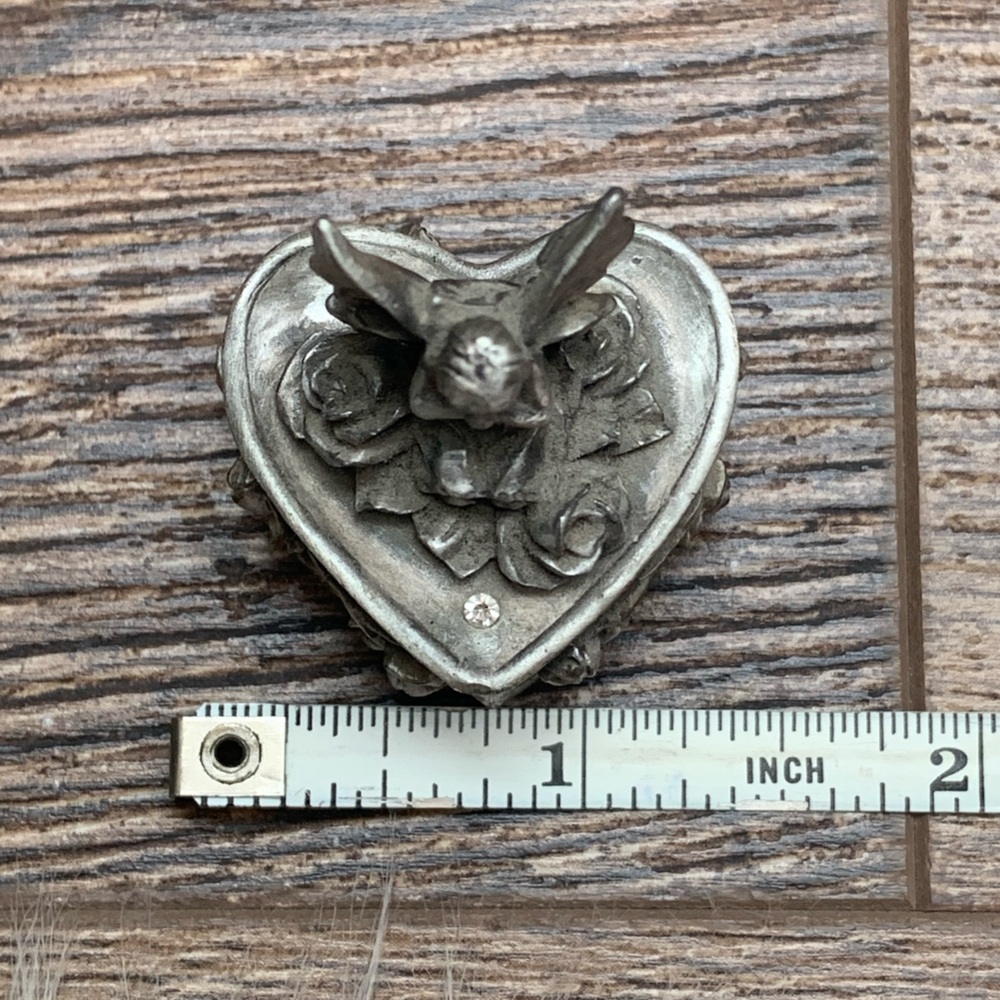 Vintage Y2K Keepsake/Pill Box - Picture 9 of 10